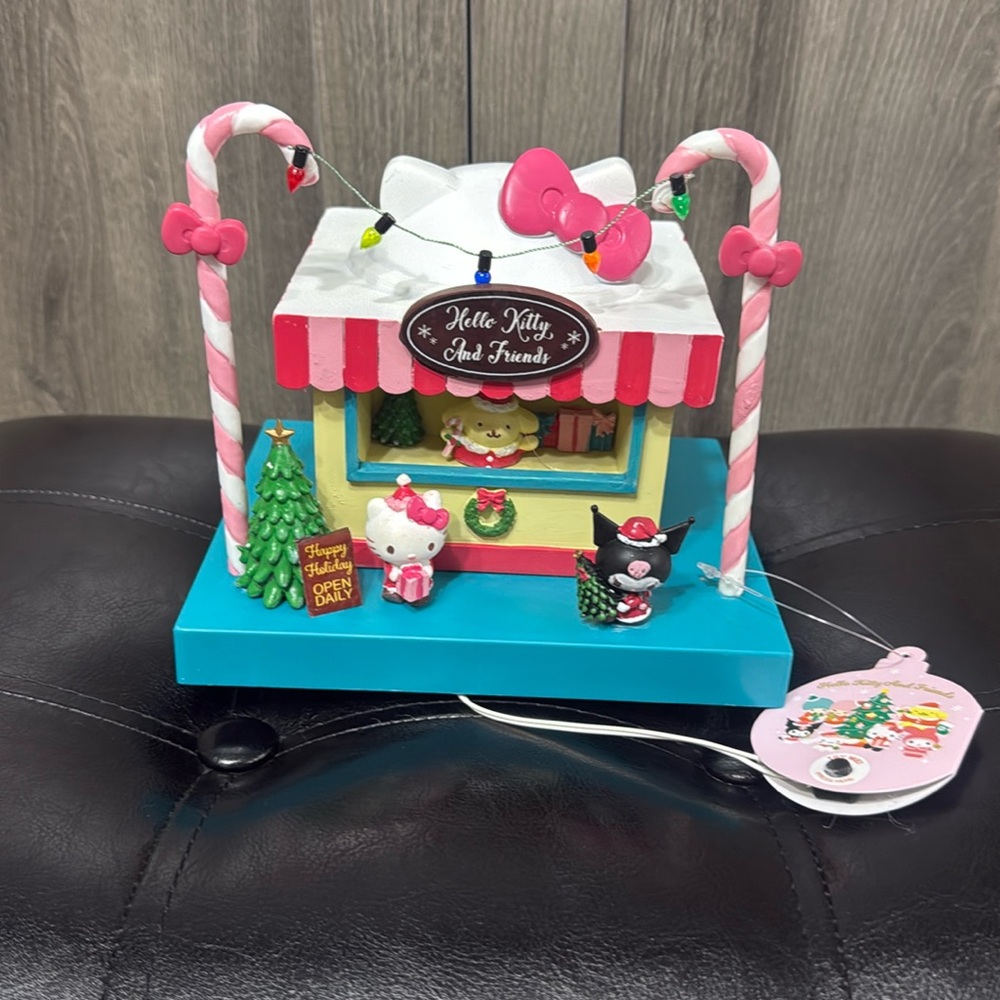 New Hello Kitty Kuromi & Pompompurin Light Up Resin Christmas Candy Cane Village